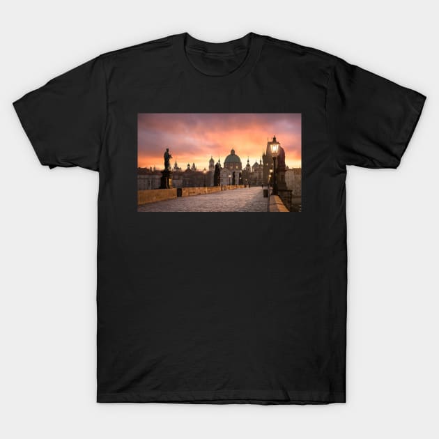 Charles Bridge (Karluv most) in Prague, Czech Republic T-Shirt by mitzobs